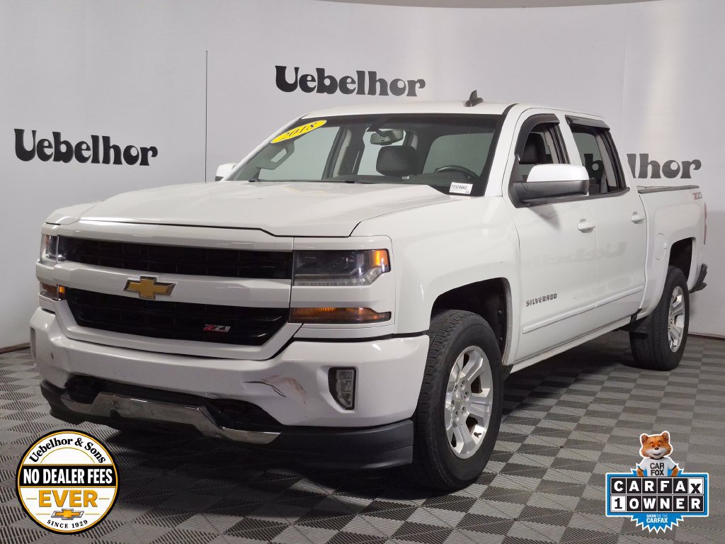Used 2018 Chevrolet Silverado 1500 LT w/ All Star Edition AWD/4WD image 3