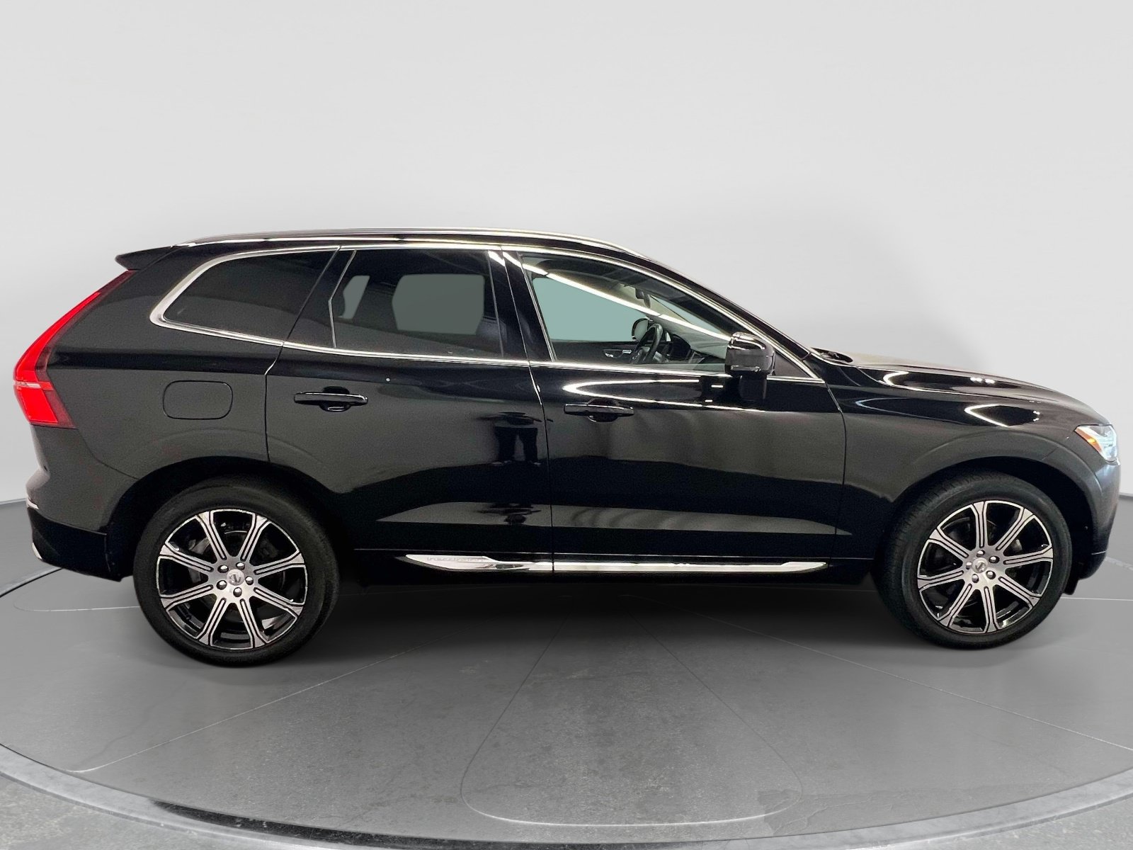 Used 2020 Volvo XC60 T5 Inscription AWD/4WD image 5