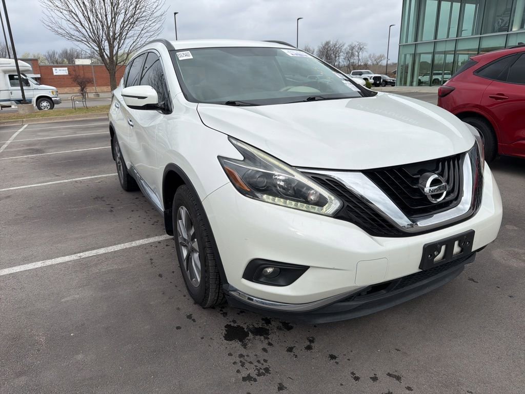 Used 2018 Nissan Murano SV w/ Cargo Package image 5
