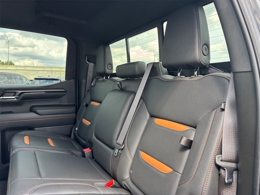 Certified 2024 GMC Sierra 1500 AT4 w/ Technology Package image 32