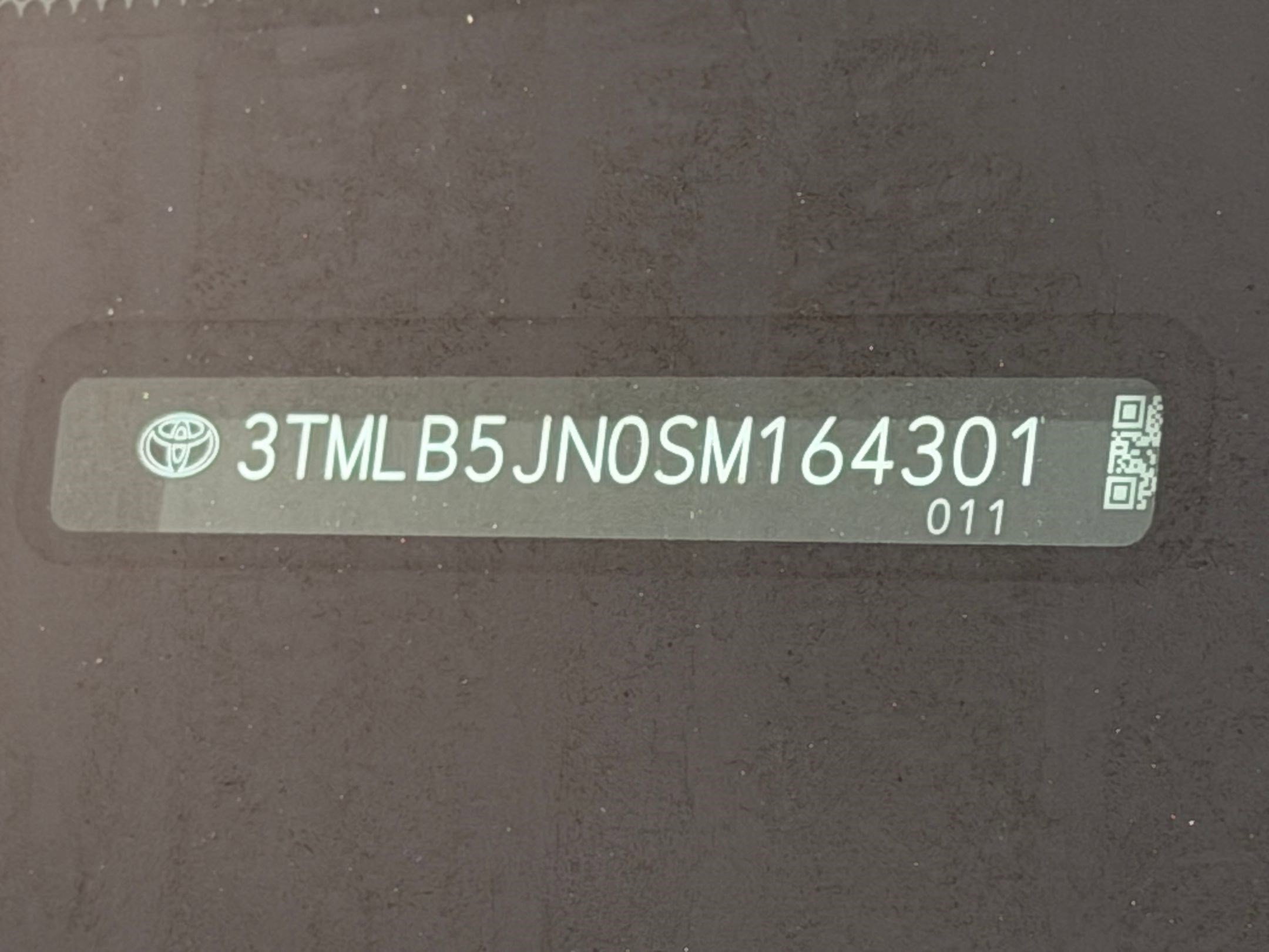 Certified 2025 Toyota Tacoma SR5 image 20