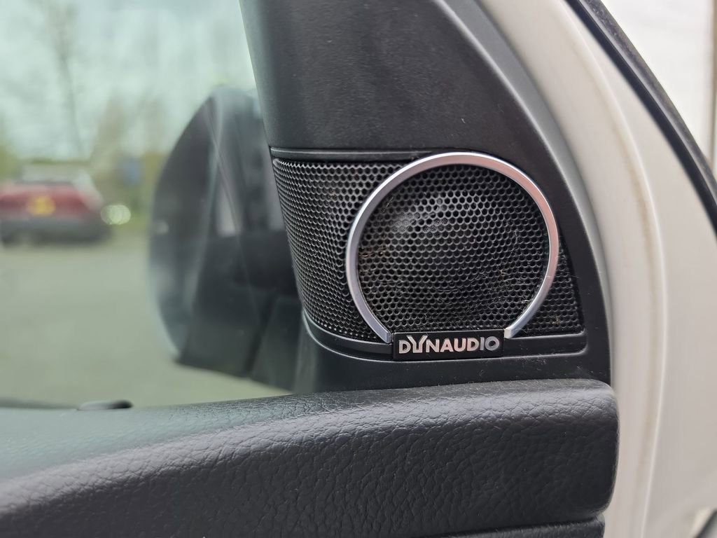 Used 2013 Volkswagen Golf R 4-Door image 27