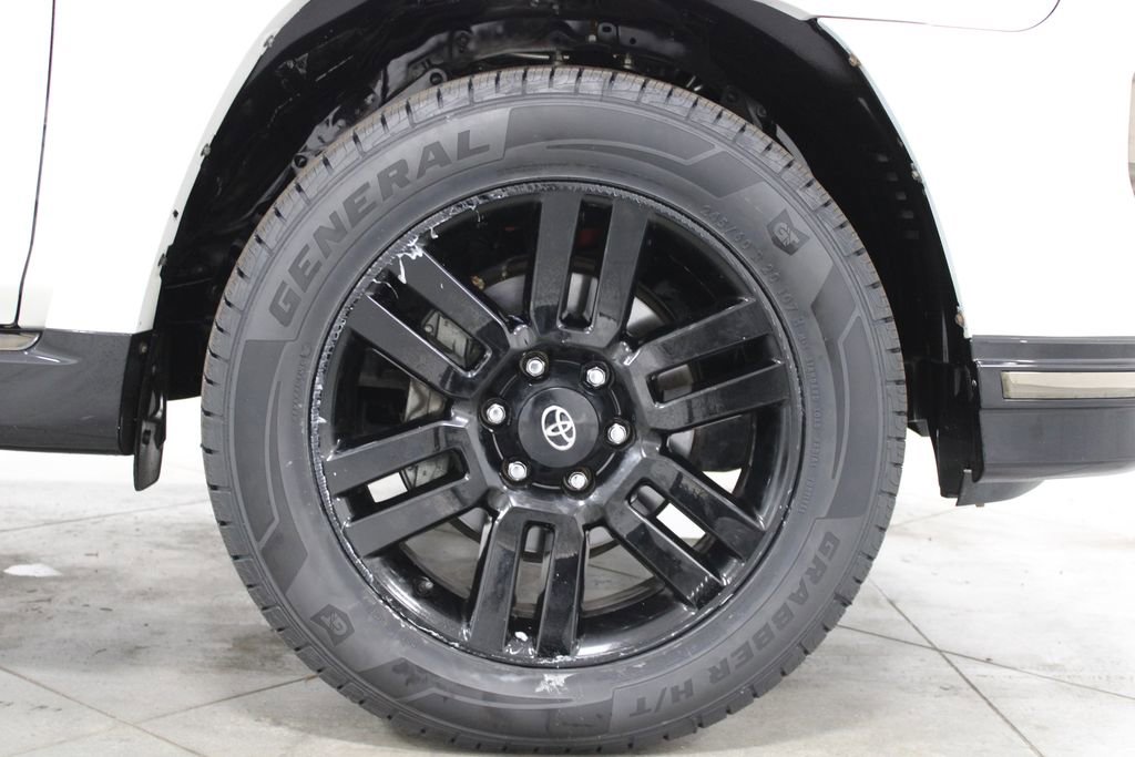 Used 2019 Toyota 4Runner Limited image 12