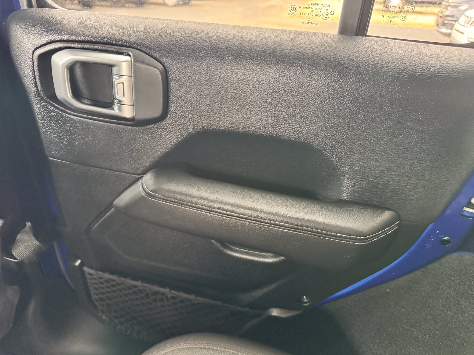 Used 2019 Jeep Wrangler Unlimited Sahara AWD/4WD image 28