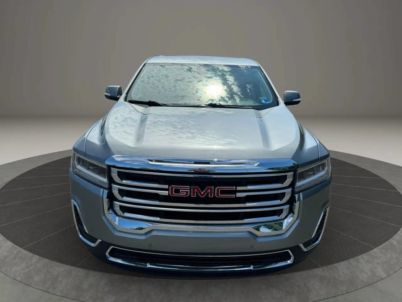 Used 2023 GMC Acadia SLE AWD/4WD image 1