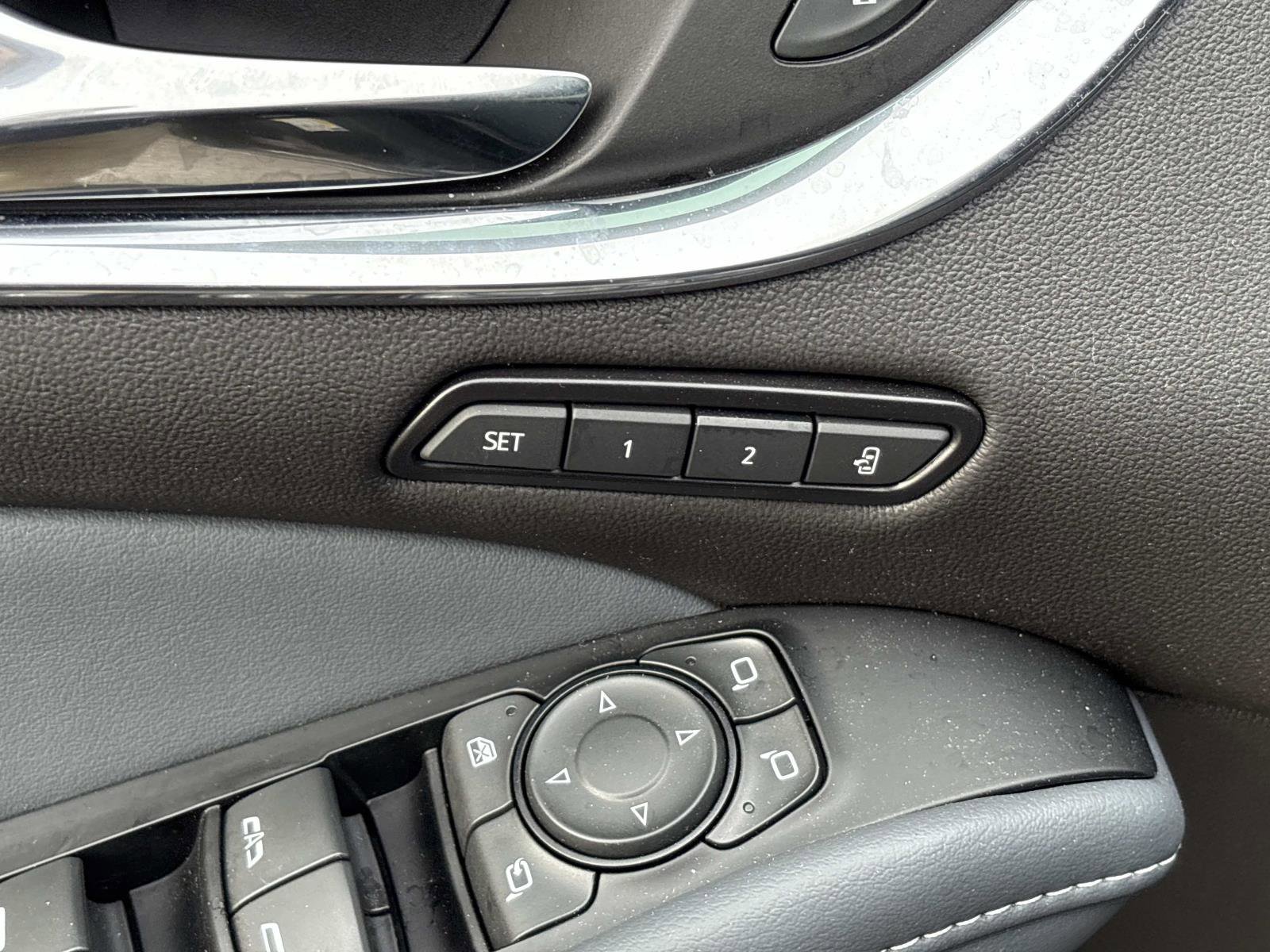 Used 2023 Buick Enclave Premium w/ Experience Buick Package image 13