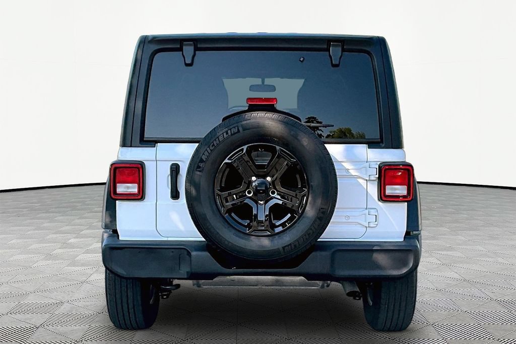 Used 2022 Jeep Wrangler Unlimited Sport AWD/4WD image 6