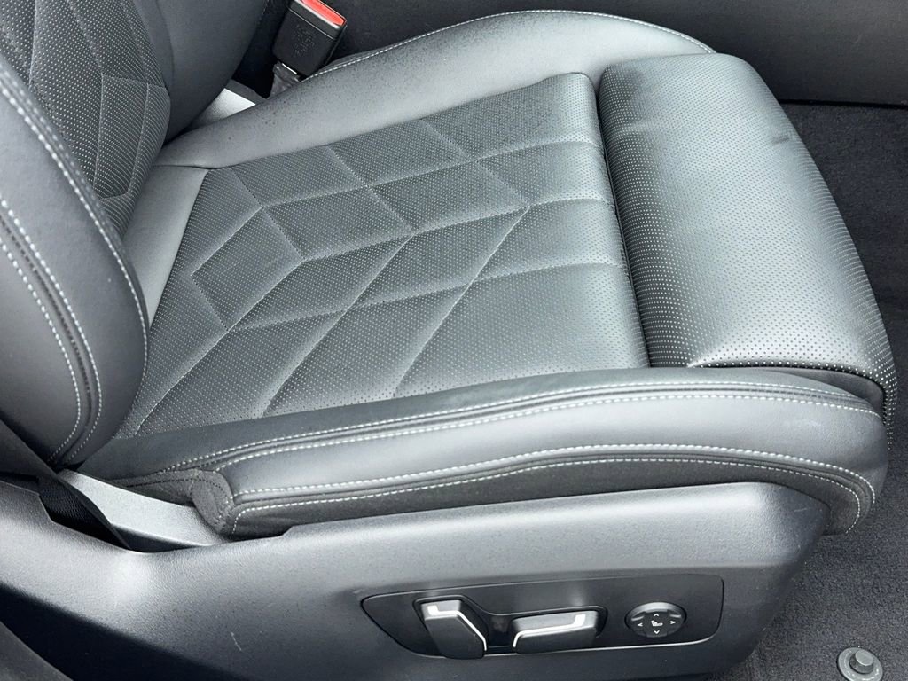 Used 2024 BMW 530i image 46