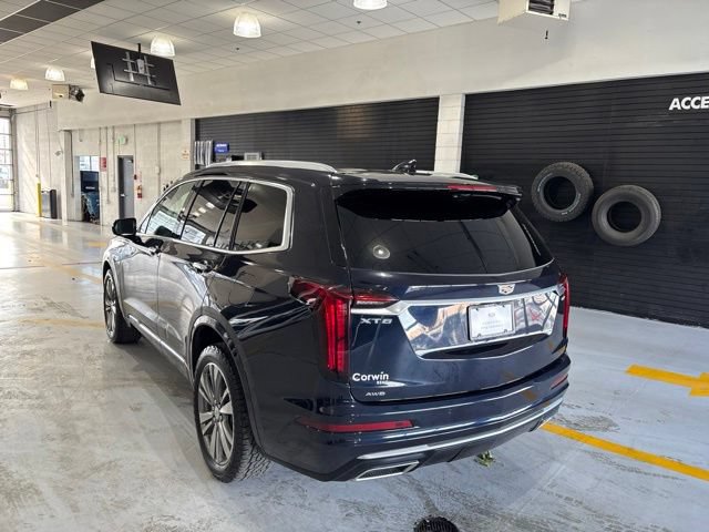 Used 2021 Cadillac XT6 Premium Luxury AWD/4WD image 6