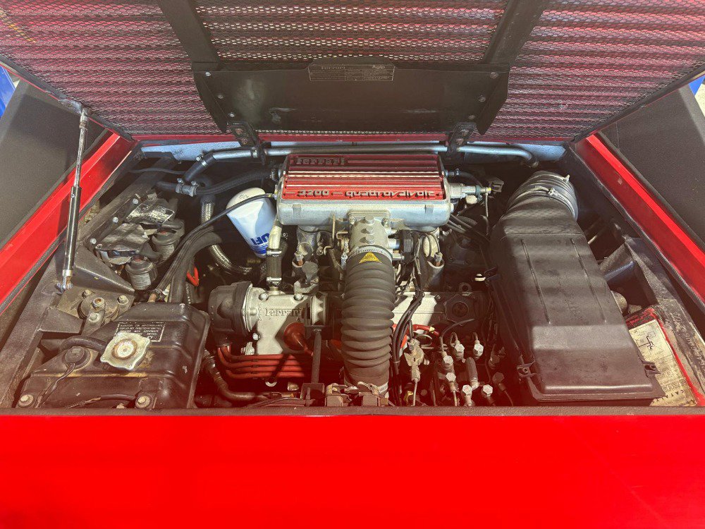 Used 1986 Ferrari Mondial 3.2 Cabriolet image 10