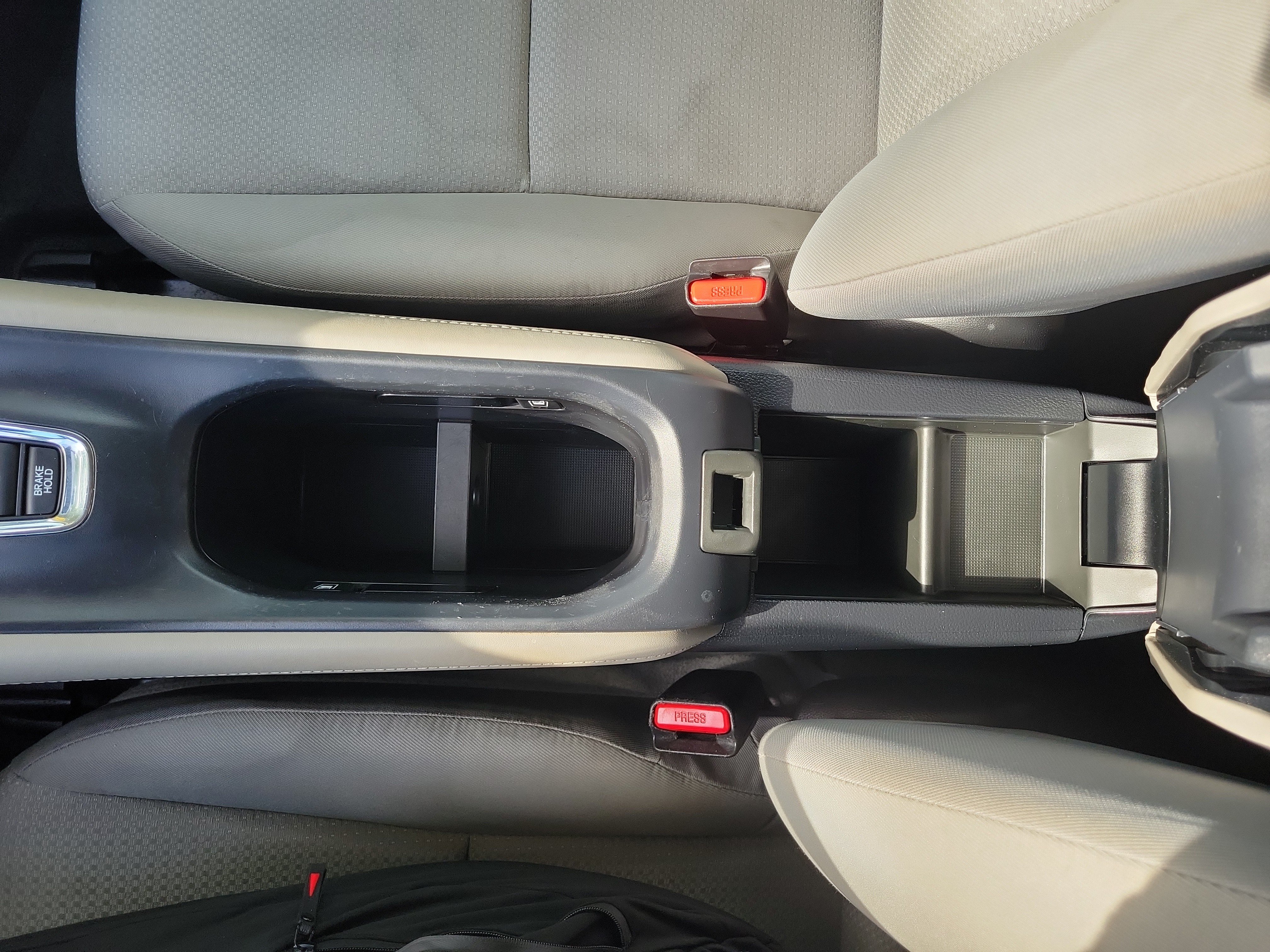 Used 2022 Honda HR-V LX image 24