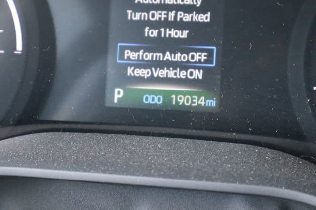 Used 2023 Toyota Sienna XSE w/ XSE Plus Package FWD image 11