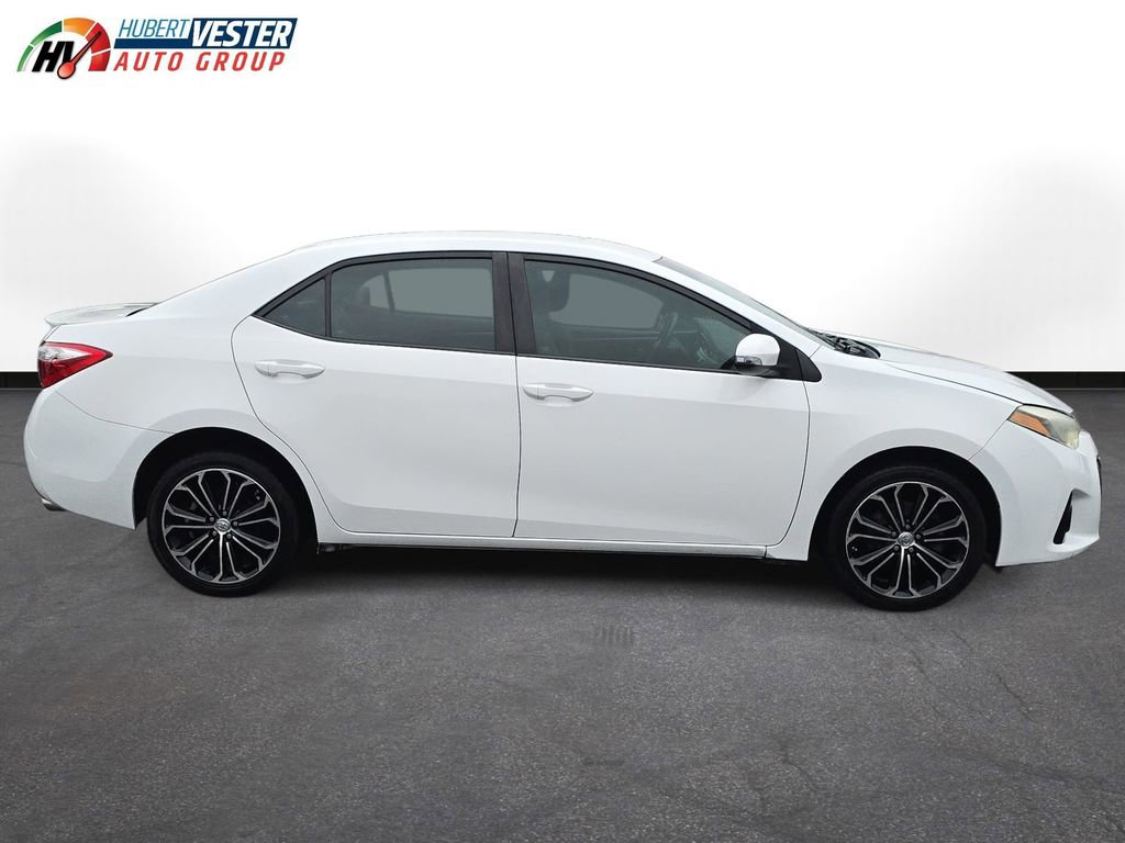 Used 2015 Toyota Corolla L image 5
