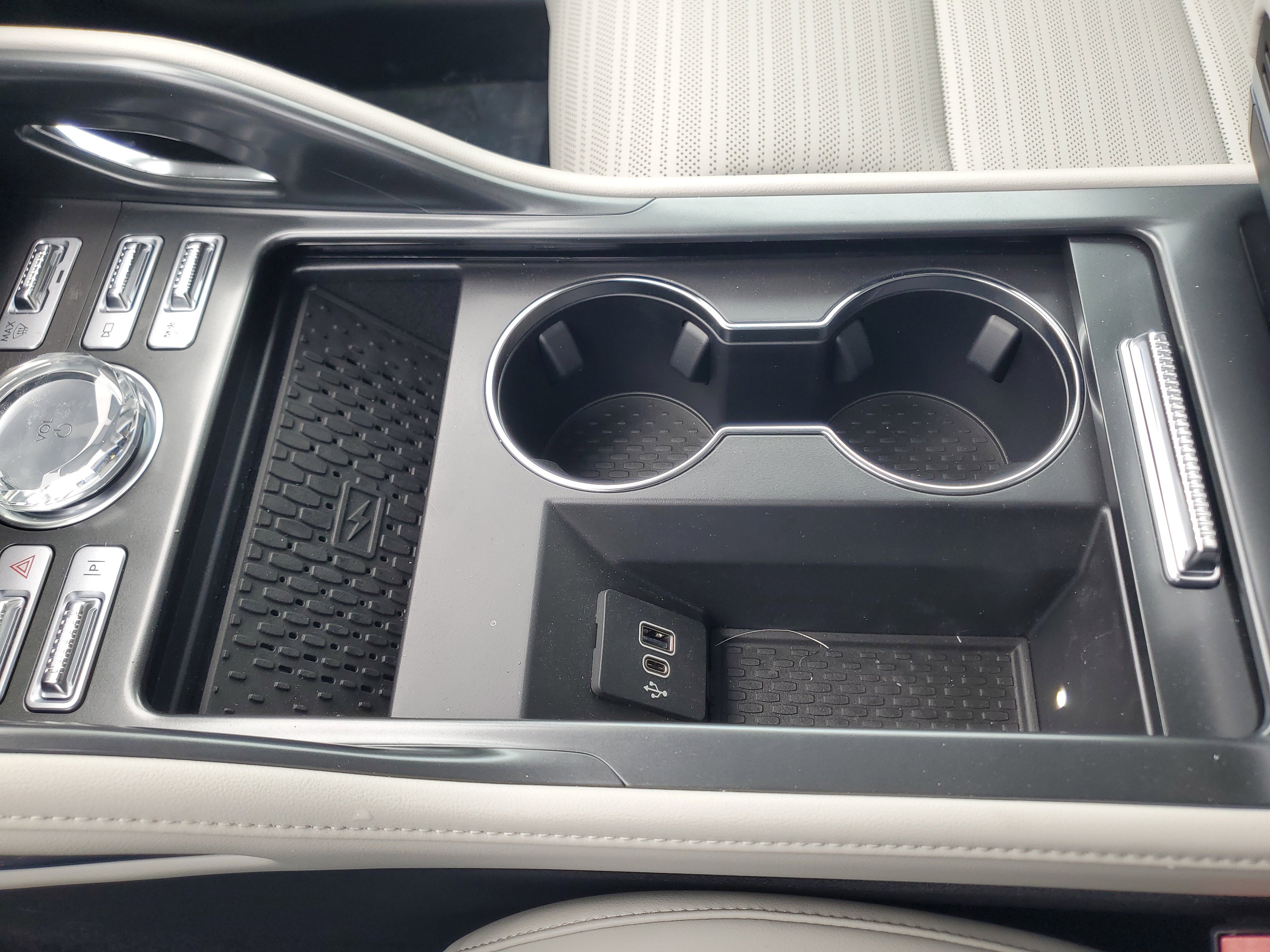 New 2026 Lincoln Nautilus Reserve image 27