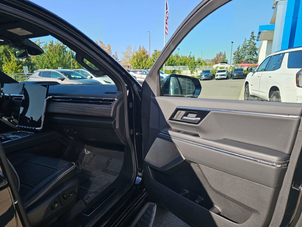 Used 2026 GMC Sierra EV Denali AWD/4WD image 12