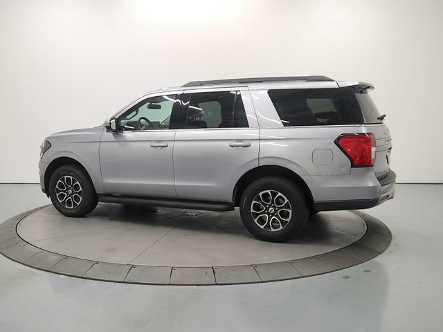 Used 2024 Ford Expedition XLT RWD image 6