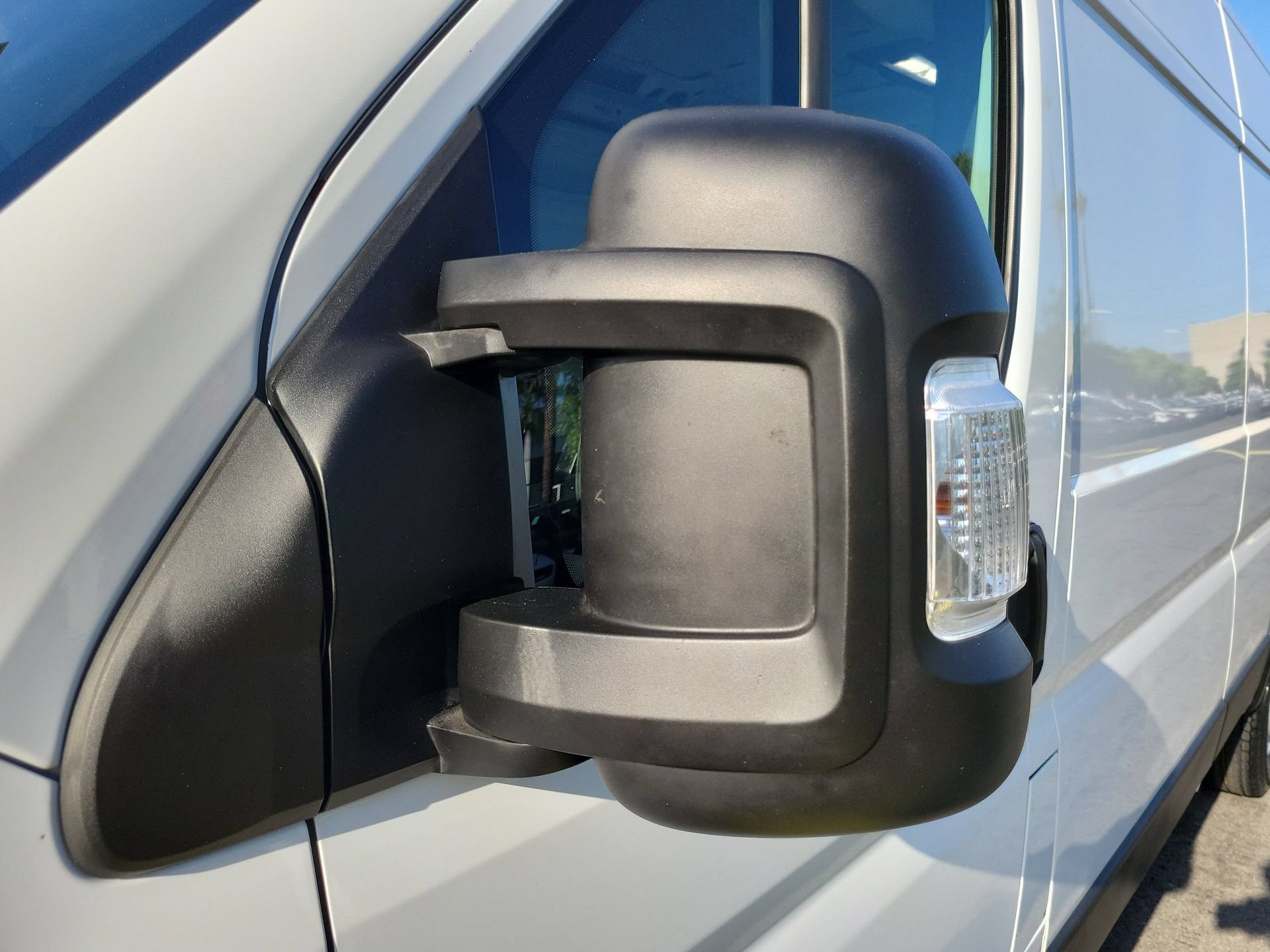 Used 2025 RAM ProMaster 3500 w/ Convenience Group FWD image 24