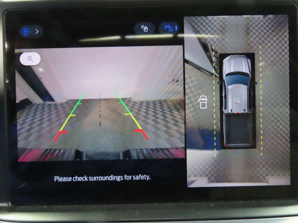 Used 2025 Ford F350 Platinum w/ Platinum Plus Package AWD/4WD image 23