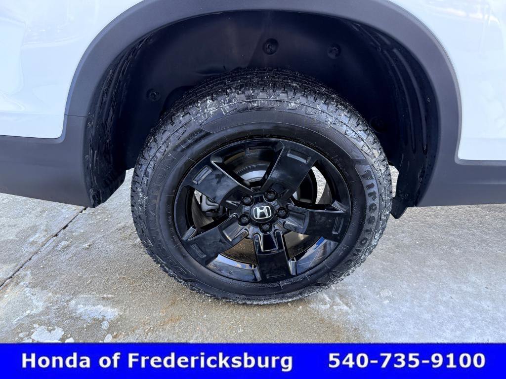 Certified 2025 Honda Ridgeline Black Edition image 31