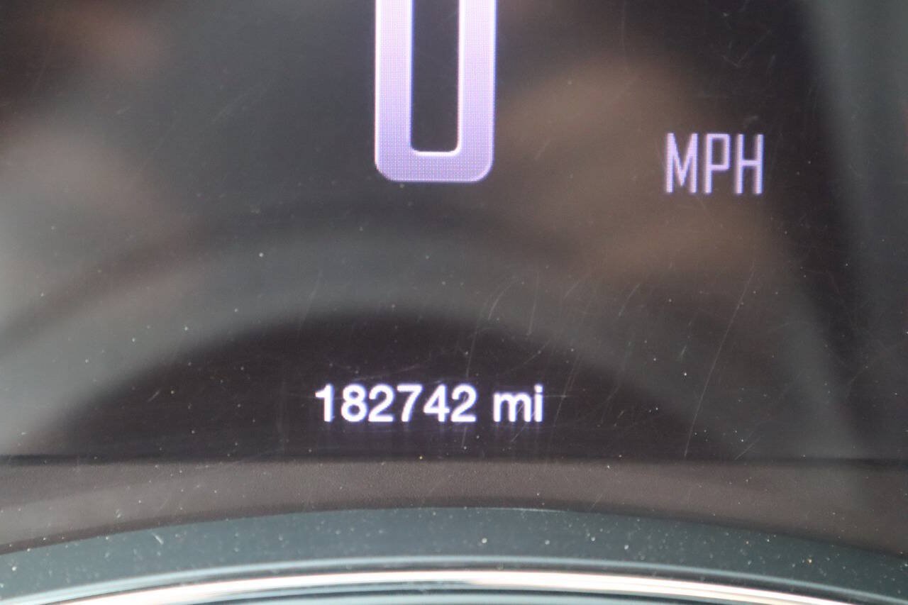 Used 2016 Dodge Durango Limited w/ Nav & Power Liftgate Group AWD/4WD image 33