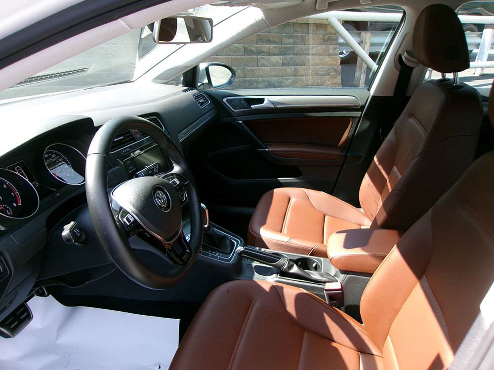 Used 2019 Volkswagen Golf Alltrack SEL image 13