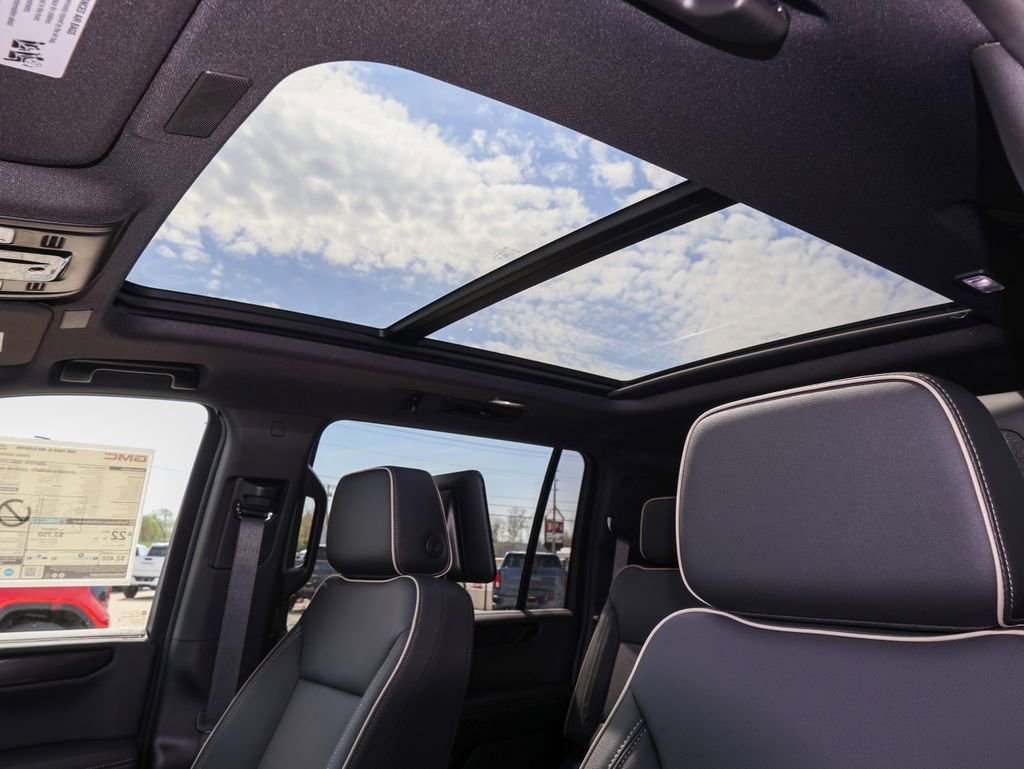 New 2026 GMC Yukon XL Elevation image 10
