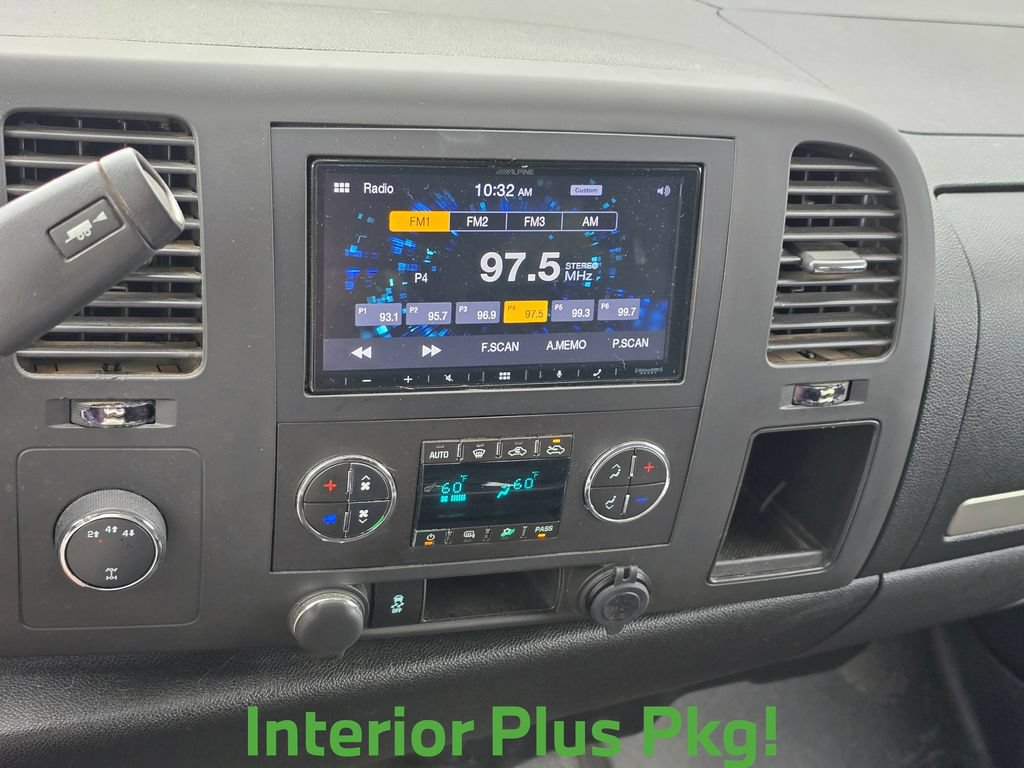 Used 2013 Chevrolet Silverado 2500 LT w/ Interior Plus Package AWD/4WD image 18