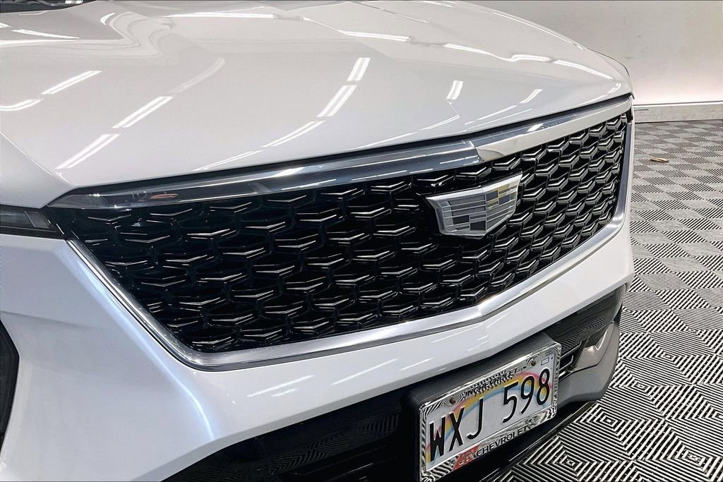 Used 2024 Cadillac XT4 Premium Luxury image 29