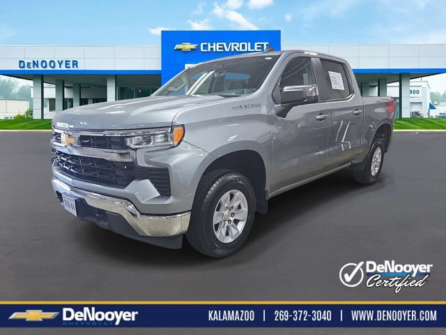 Used 2025 Chevrolet Silverado 1500 LT AWD/4WD image 1