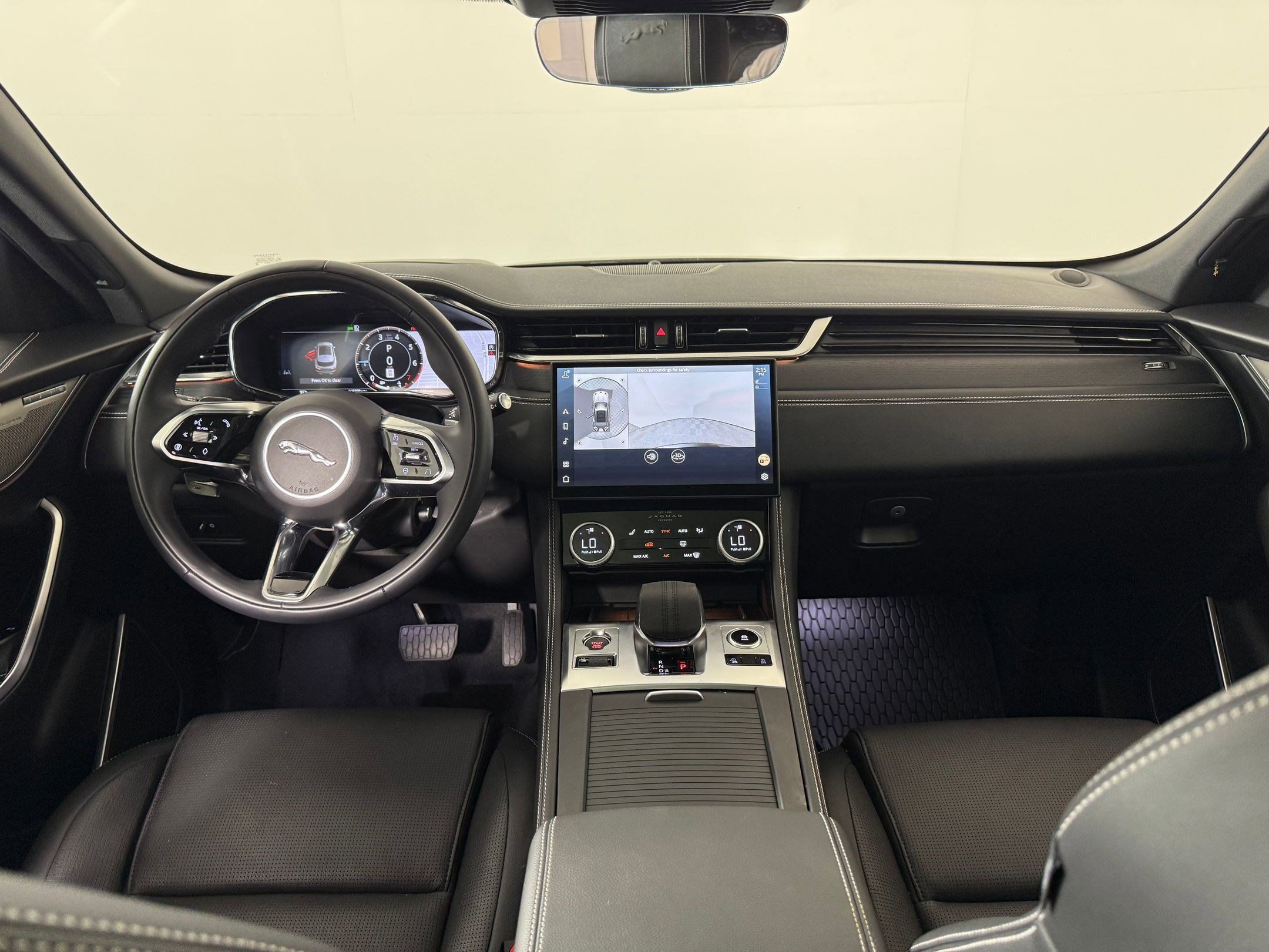 Used 2026 Jaguar F-PACE R-Dynamic S AWD/4WD image 16