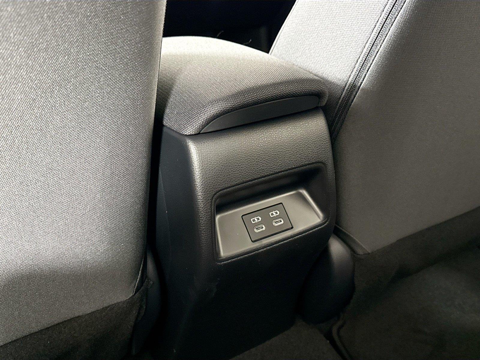 New 2026 Toyota Corolla SE FWD image 36