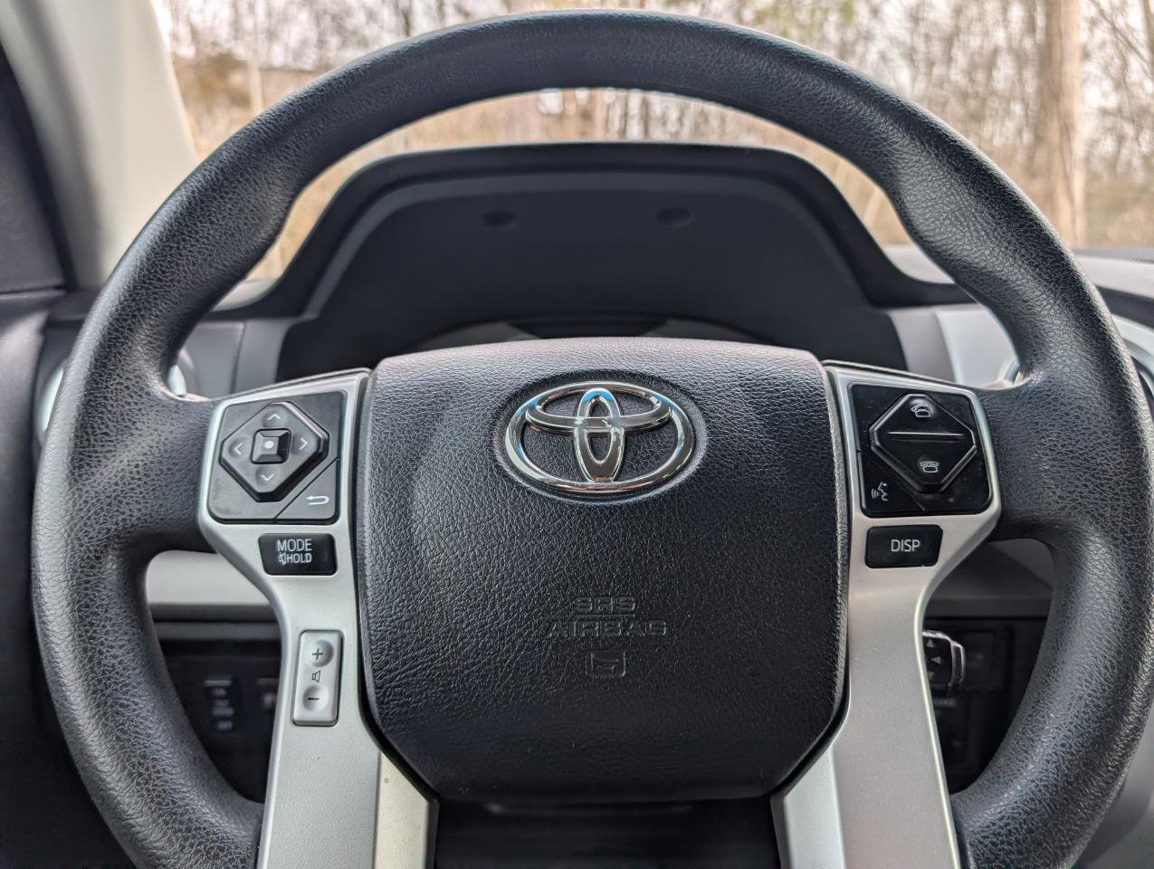 Used 2016 Toyota Tundra SR5 w/ SR5 Upgrade Package image 14