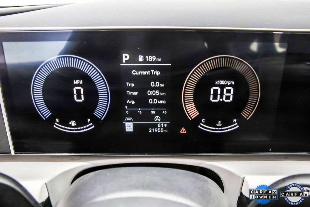 Used 2025 Hyundai Tucson SE image 15