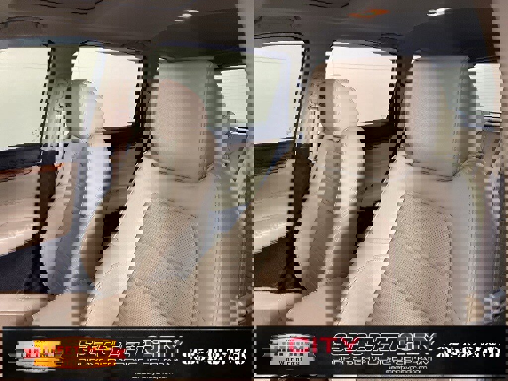 Used 2021 Honda CR-V EX-L image 10