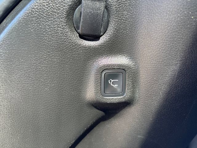 Used 2023 Jeep Compass Limited w/ Elite Group image 35