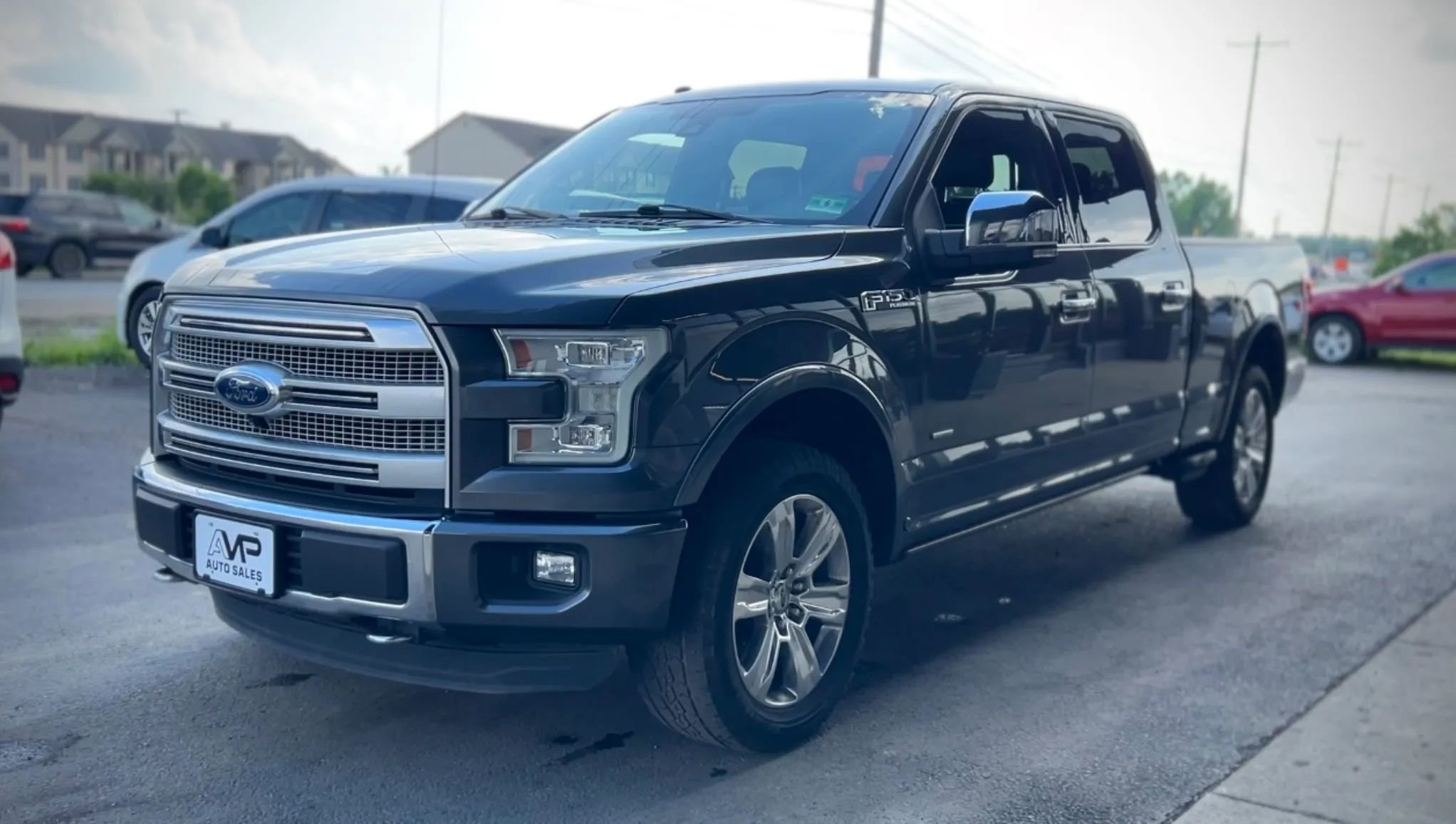 Used 2016 Ford F150 Platinum w/ Equipment Group 701A Luxury image 7