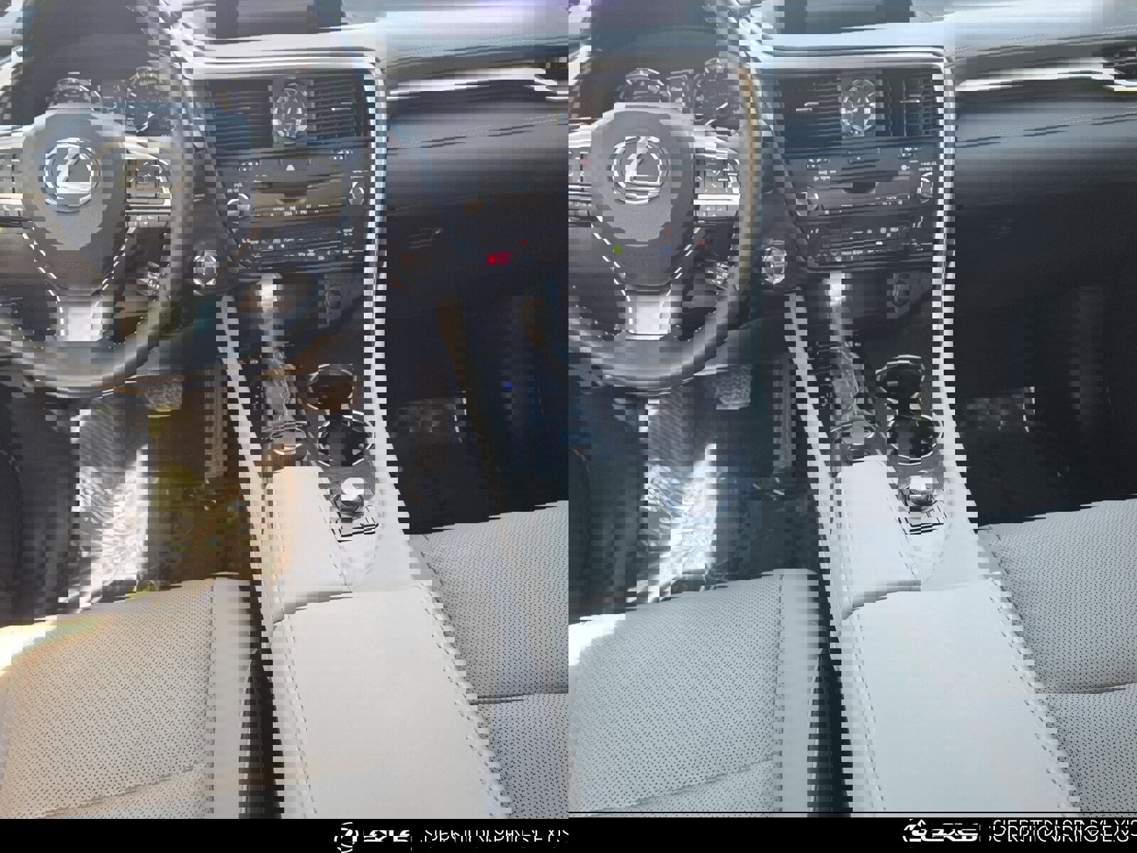 Used 2018 Lexus RX 350L FWD image 29