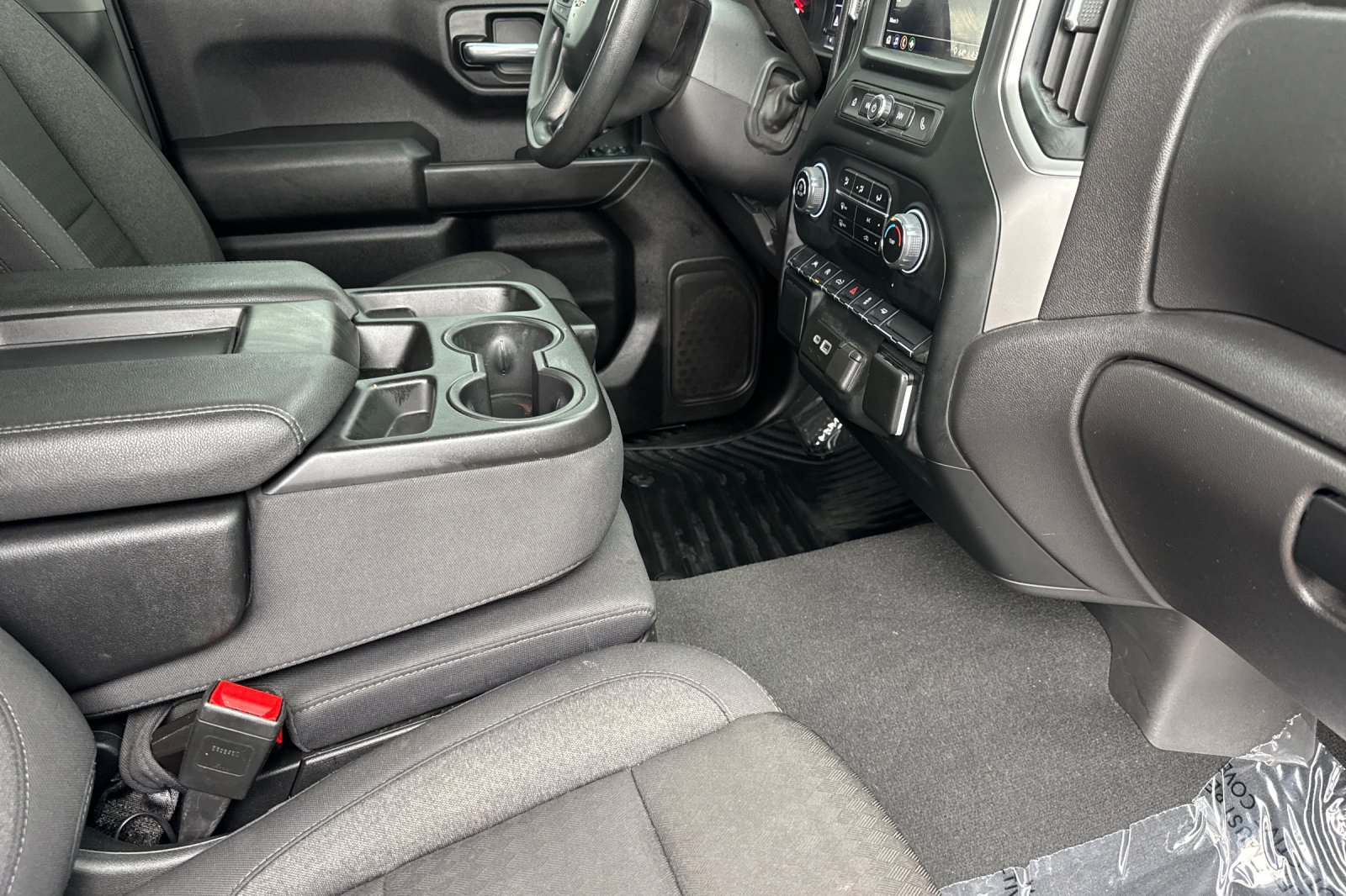 Used 2024 Chevrolet Silverado 1500 Custom w/ Turbomax Blackout Package RWD image 19
