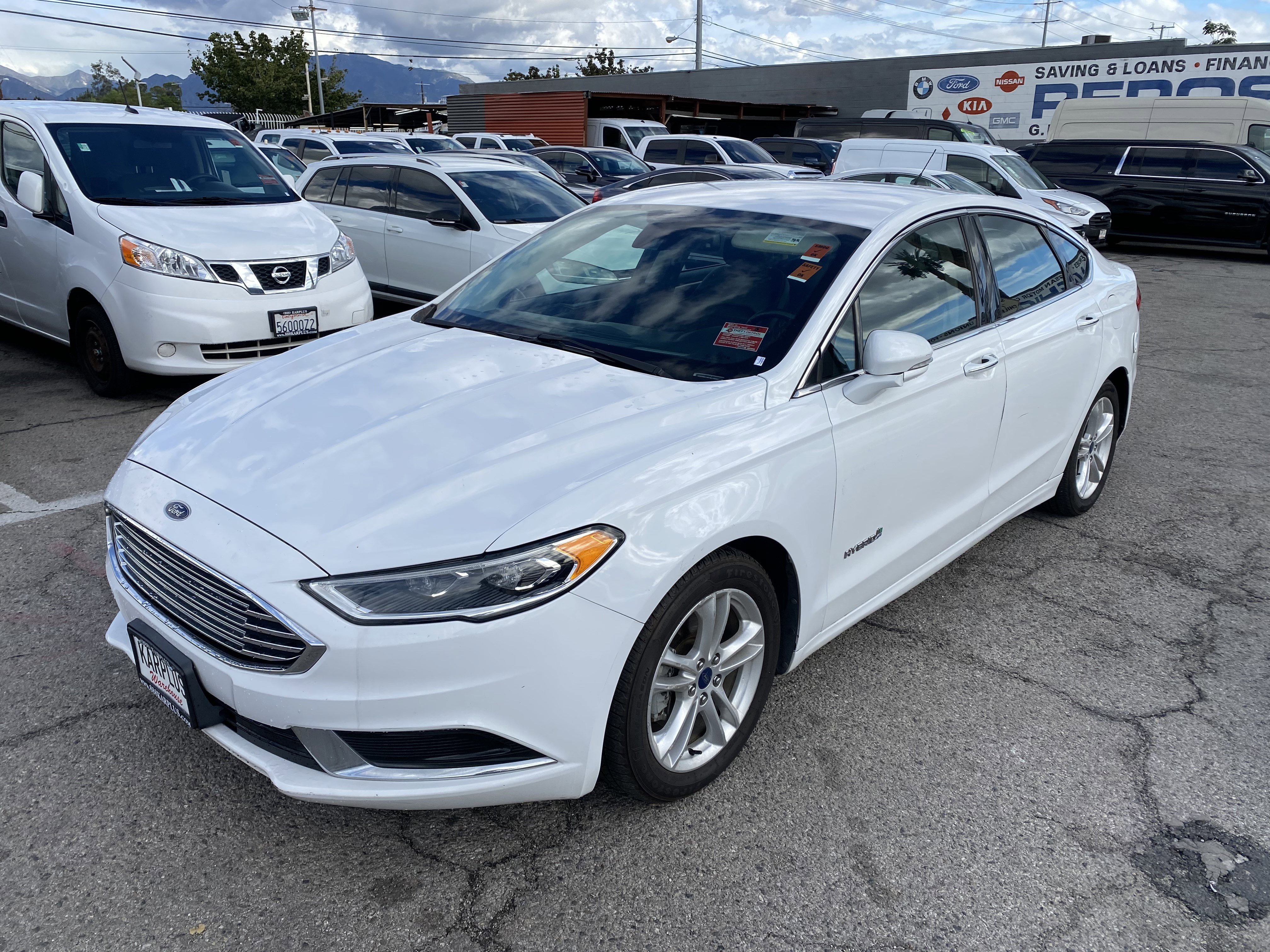 Used 2018 Ford Fusion SE w/ Equipment Group 602A image 2