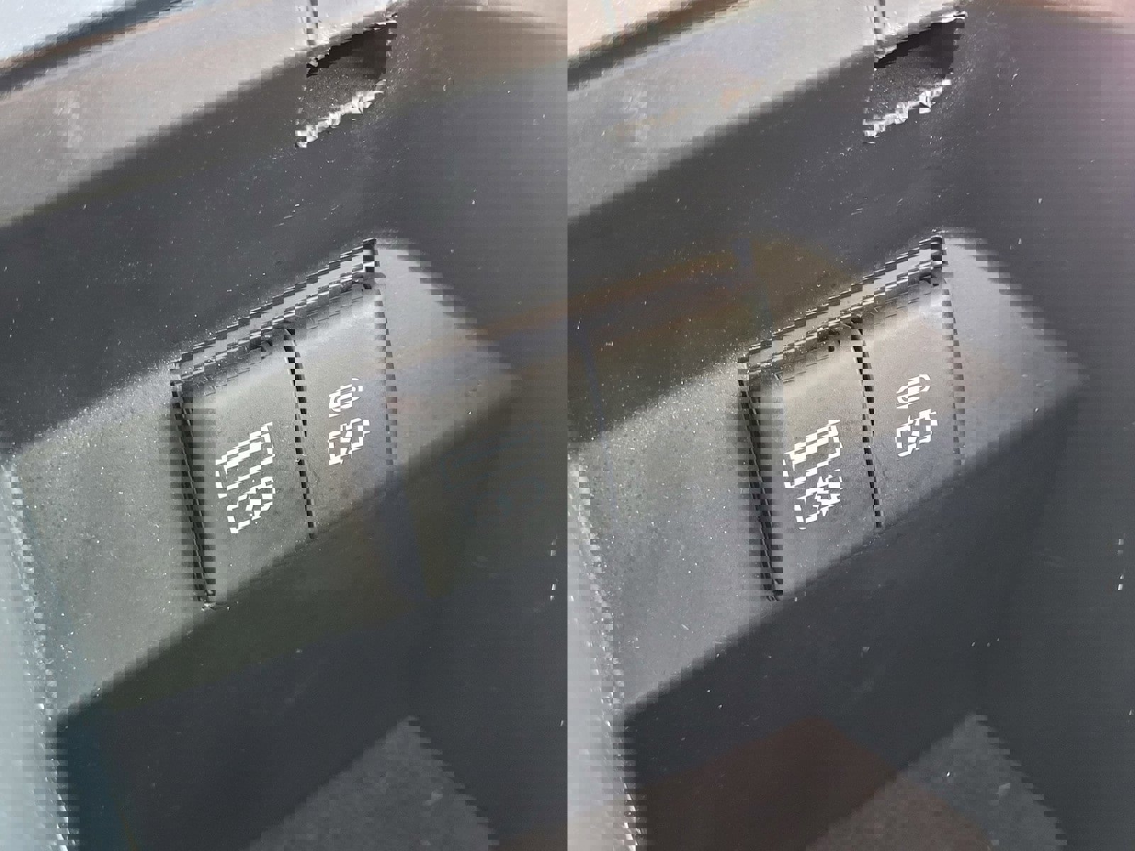 Used 2022 Toyota Camry SE image 26