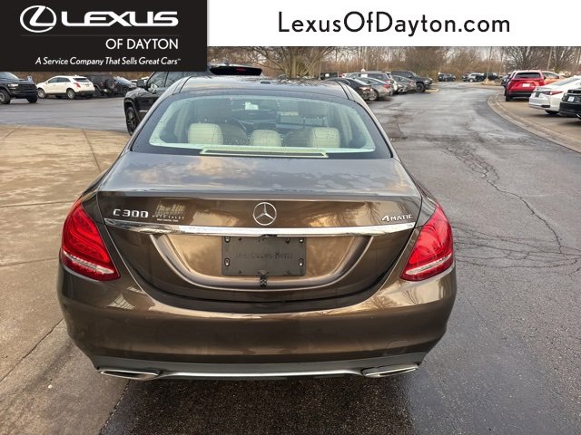 Used 2015 Mercedes-Benz C 300 4MATIC Sedan image 4