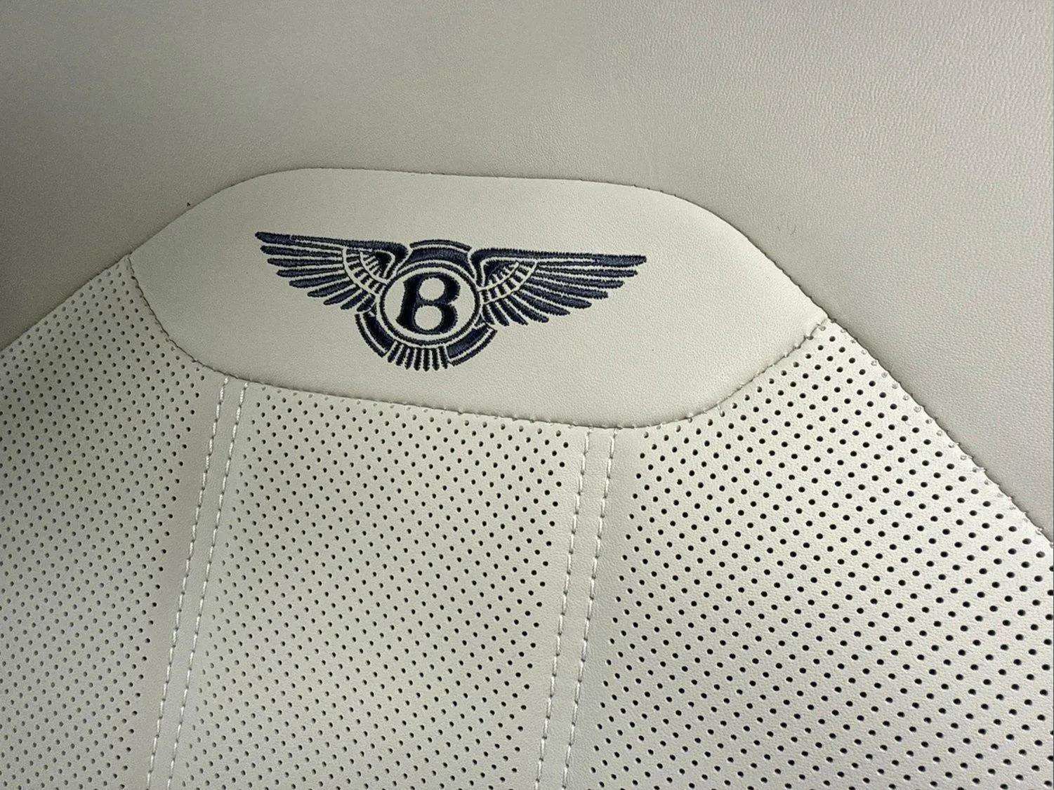 Certified 2025 Bentley Bentayga AWD/4WD image 24