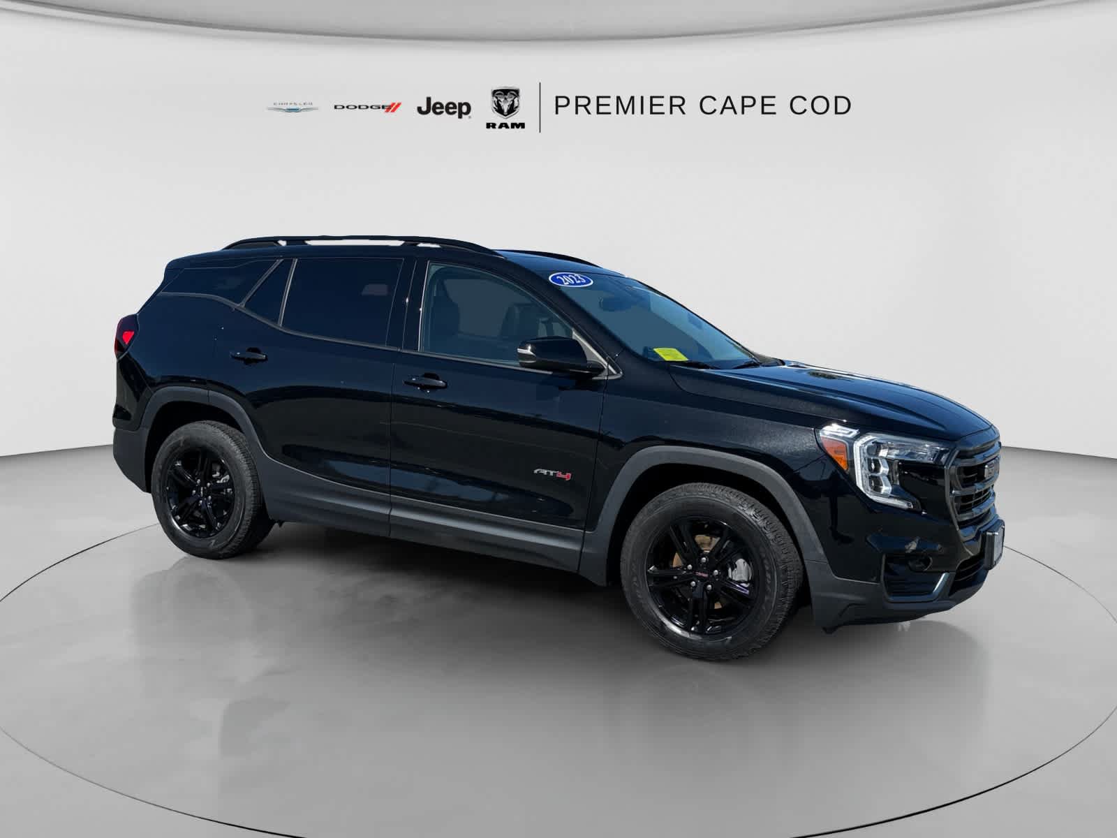 Used 2023 GMC Terrain AT4 w/ Infotainment Package II AWD/4WD image 1