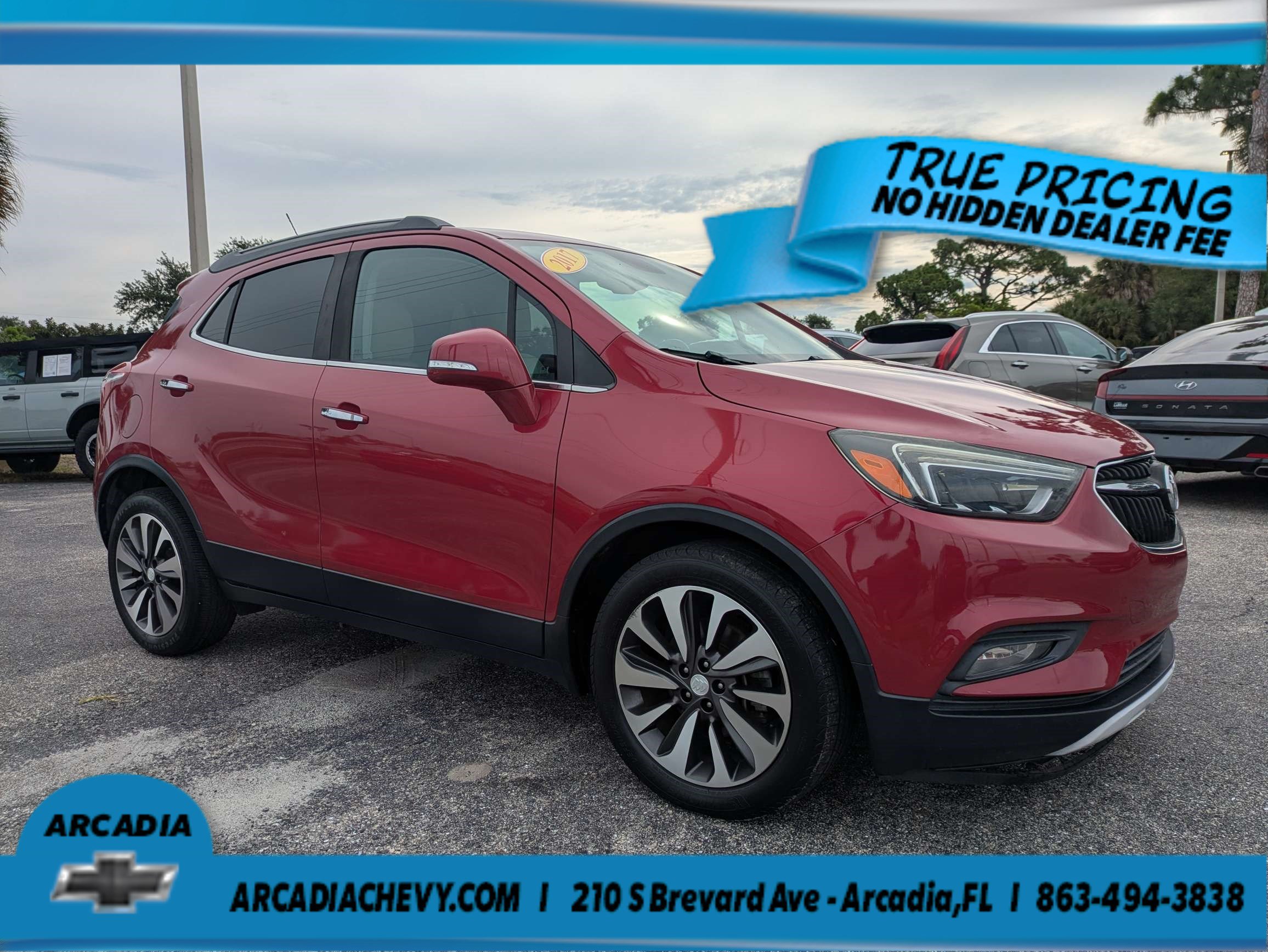 Used 2017 Buick Encore Essence FWD image 2