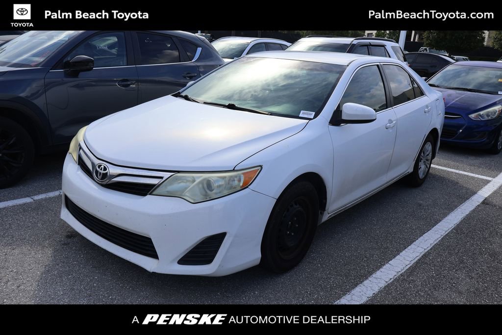 Used 2012 Toyota Camry FWD image 1