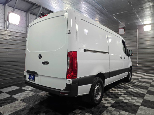 Used 2022 Mercedes-Benz Sprinter 2500 image 5