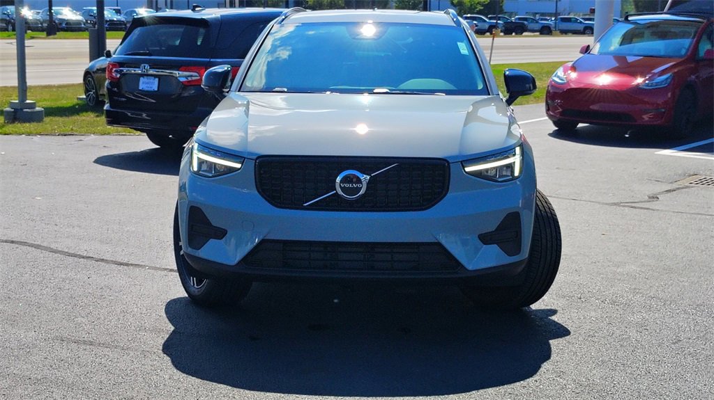 New 2026 Volvo XC40 B5 Core image 30