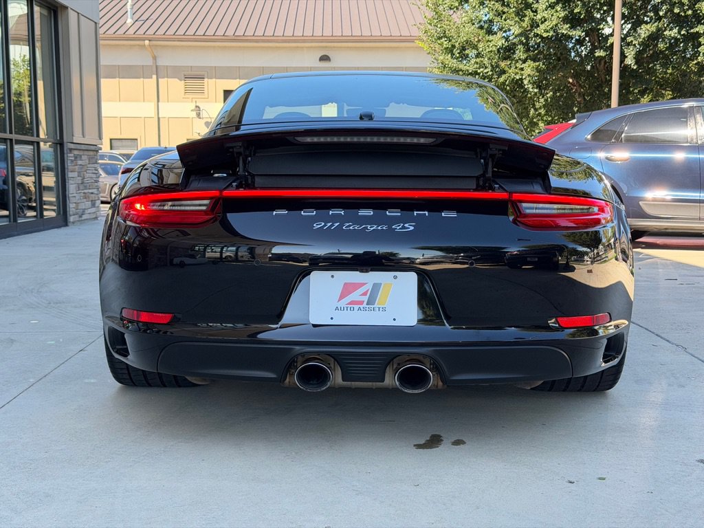 Used 2018 Porsche 911 Targa 4S AWD/4WD image 14