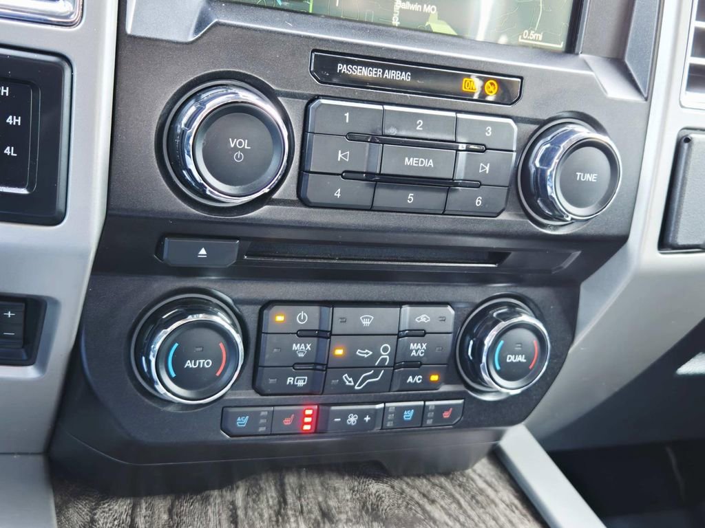 Used 2017 Ford F350 Lariat w/ Lariat Ultimate Package image 31