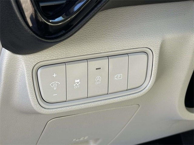 Certified 2023 Kia Soul EX image 9